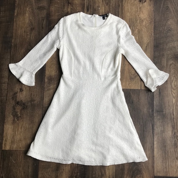 Topshop Dresses & Skirts - Topshop 3/4 Bell Sleeve White Lace Dress Size 4